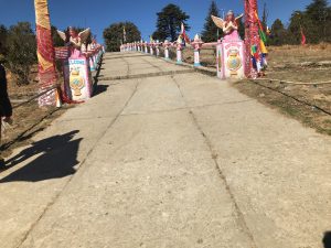 ダンガディ　寺