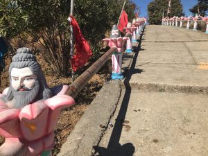 ダンガディ　寺院