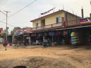 ネパールガンジ　国境