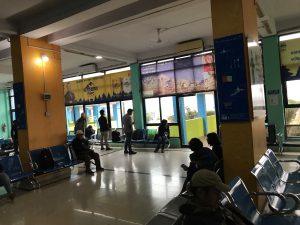 ネパールガンジ 空港